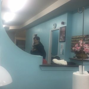 Meet your Posher, Ela